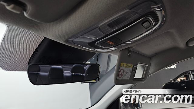 Hyundai AVANTE 2021 — photo 27