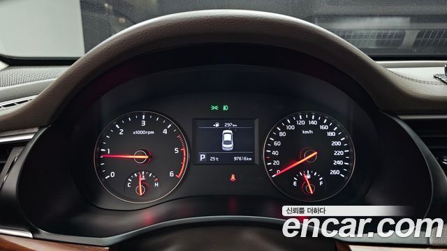 Kia K7 2016 — photo 11