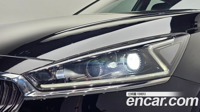 Kia K7 2016 — photo 8