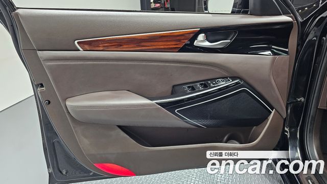 Kia K7 2016 — photo 14