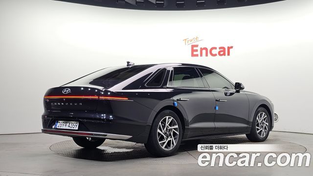 Hyundai Grandeur 2023 — photo 2