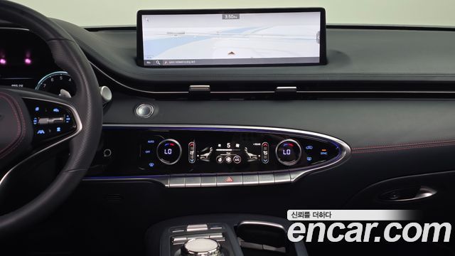 Genesis GV70 2021 — photo 19