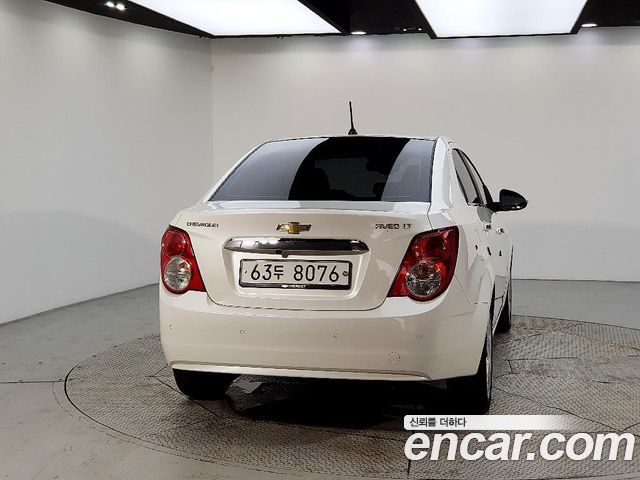 Chevrolet Korea Aveo 2014 — photo 3