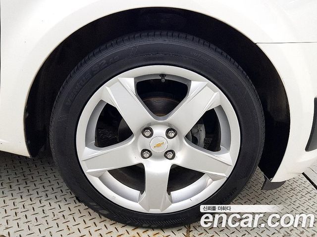 Chevrolet Korea Aveo 2014 — photo 20