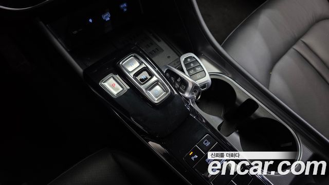 Hyundai Sonata 2020 — photo 12