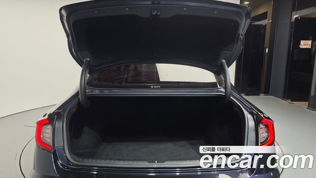 Hyundai Sonata 2020 — photo 26