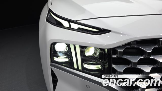 Hyundai Santafe 2021 — photo 8