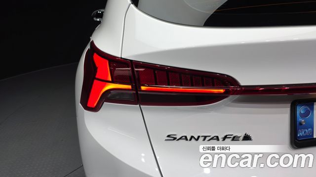 Hyundai Santafe 2021 — photo 9