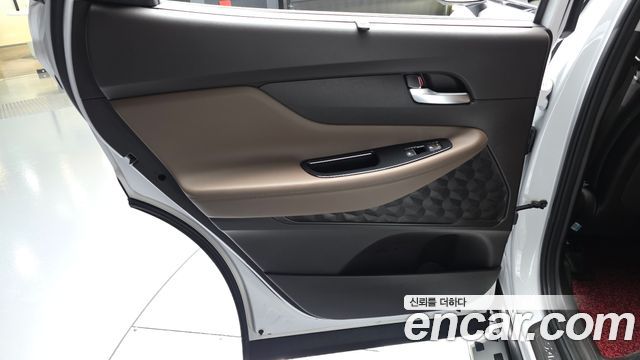 Hyundai Santafe 2021 — photo 15