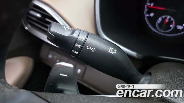 Hyundai Santafe 2021 — photo 27
