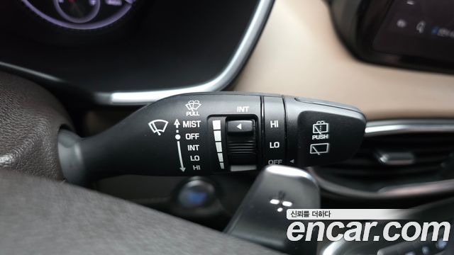Hyundai Santafe 2021 — photo 28