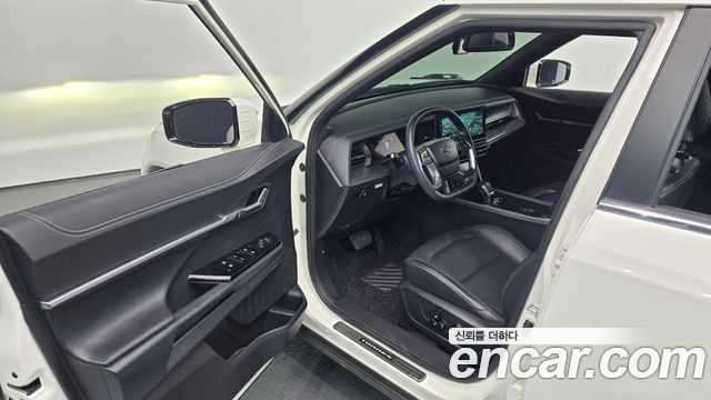 KG Mobility Torres 2023 — photo 17