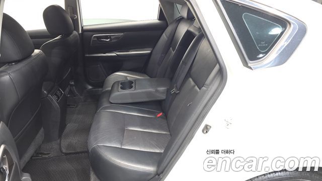 Nissan Altima 2014 — photo 11