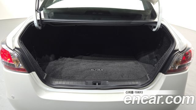 Nissan Altima 2014 — photo 18