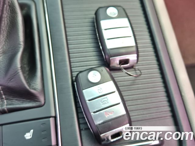 Kia Canival 2017 — photo 11
