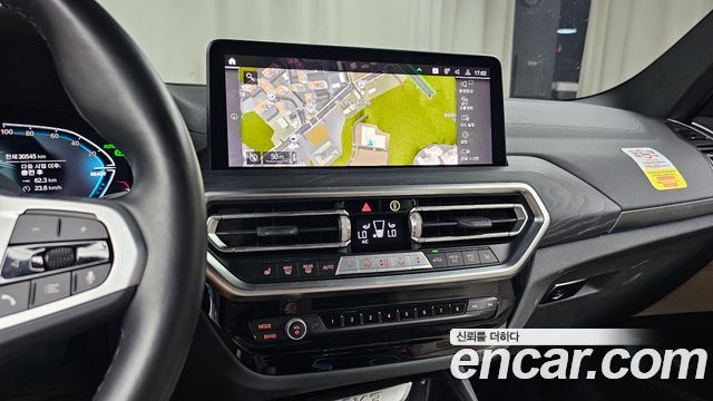 BMW iX3 2024 — photo 18