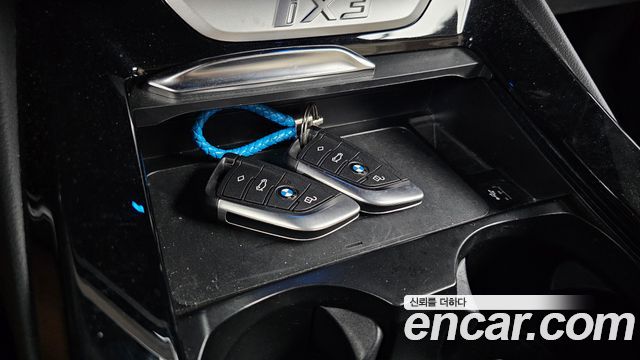 BMW iX3 2024 — photo 22