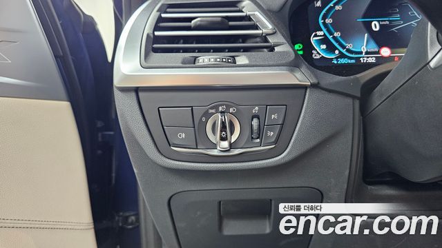 BMW iX3 2024 — photo 27
