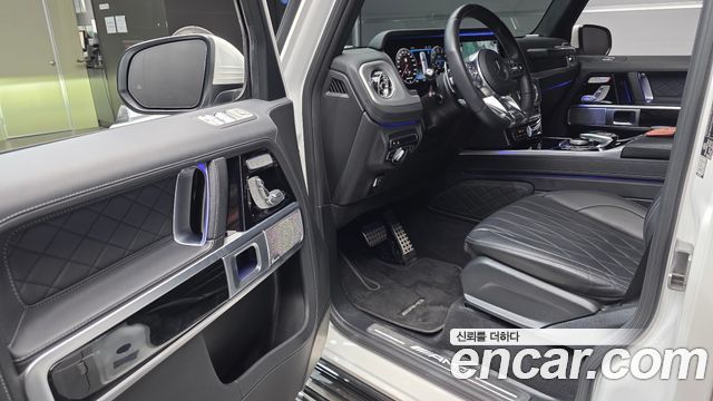 Mercedes-Benz G-Class 2021 — photo 13