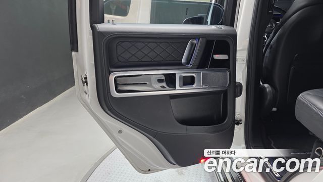 Mercedes-Benz G-Class 2021 — photo 15