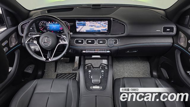Mercedes-Benz GLS-Class 2026 — photo 10