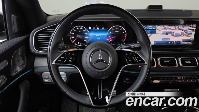 Mercedes-Benz GLS-Class 2026 — photo 19