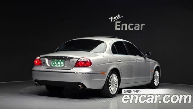 Jaguar S-TYPE 2005 — photo 2