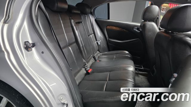 Jaguar S-TYPE 2005 — photo 12