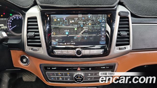 KG Mobility Rexton 2019 — photo 20