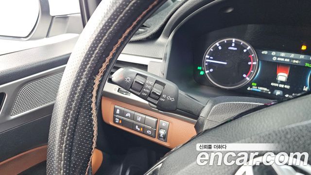 KG Mobility Rexton 2019 — photo 24