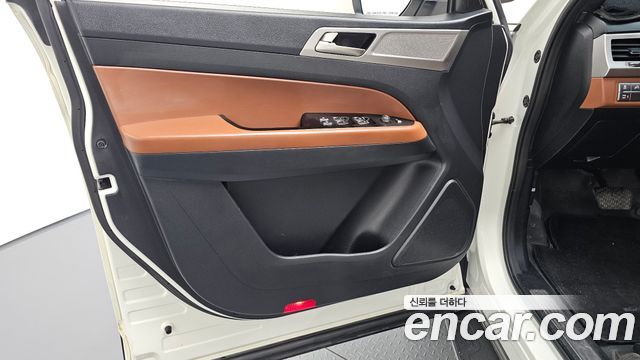 KG Mobility Rexton 2019 — photo 14
