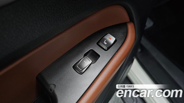 KG Mobility Rexton 2019 — photo 28