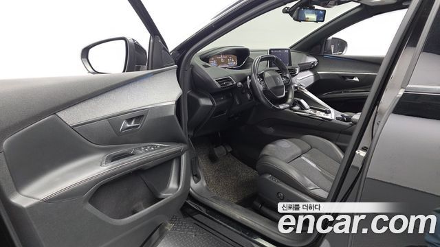 Peugeot 5008 2020 — photo 10