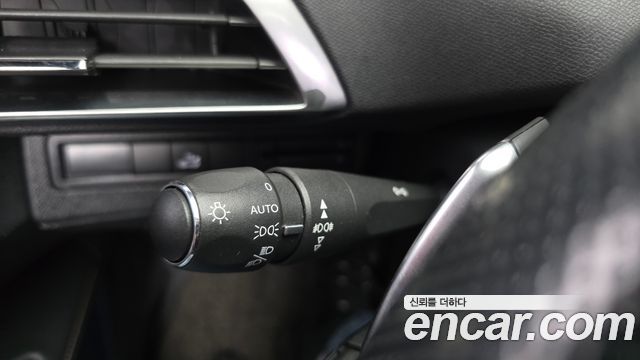 Peugeot 5008 2020 — photo 20