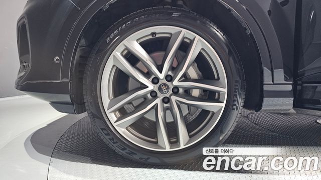 Audi Q7 2025 — photo 5