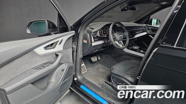 Audi Q7 2025 — photo 13