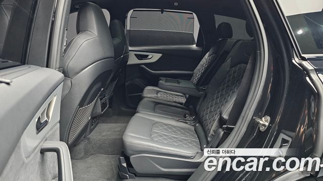 Audi Q7 2025 — photo 17