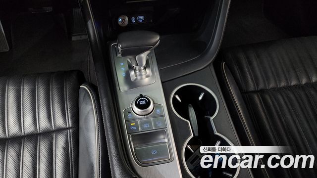 Genesis G70 2019 — photo 9