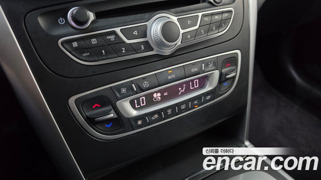 Renault Korea SM5  2012 — photo 31
