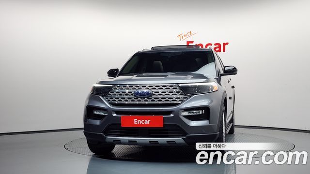 Ford Explorer 2021 — photo 3