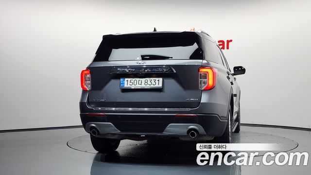 Ford Explorer 2021 — photo 4