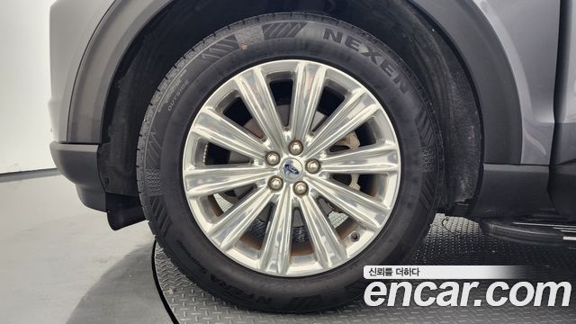 Ford Explorer 2021 — photo 5