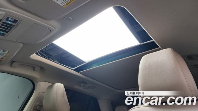 Ford Explorer 2021 — photo 18