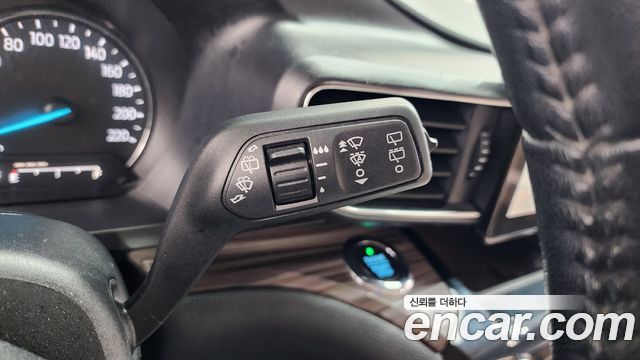 Ford Explorer 2021 — photo 20
