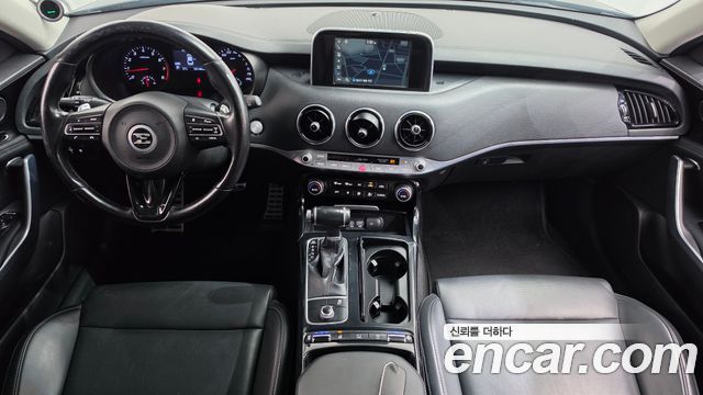 Kia Stinger 2018 — photo 7