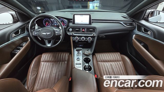 Genesis G70 2019 — photo 10