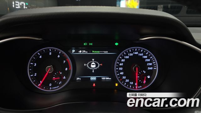 Genesis G70 2019 — photo 11