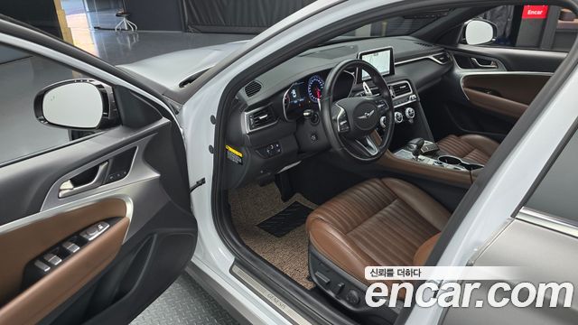Genesis G70 2019 — photo 13