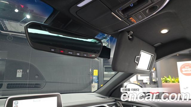 Genesis G70 2019 — photo 27