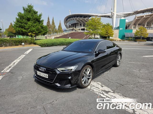 Audi A7 2020 — photo 1